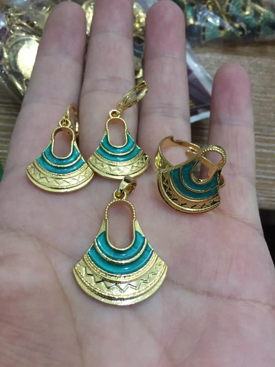 S Gold  Bilum Purse   Bag Necklace Drop Ear Ring Earrings Je