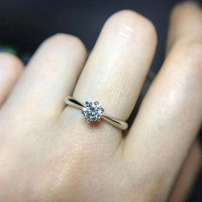 

925 Real Sterling Silver Round Brilliant Cut Solarite 0.5ct 6 Prong Moissanite Ring Solid Ring Engagement Ring For Women