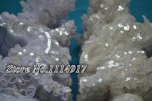 Аппликация для свадебного платья белого/черного/красного цвета сделай сам