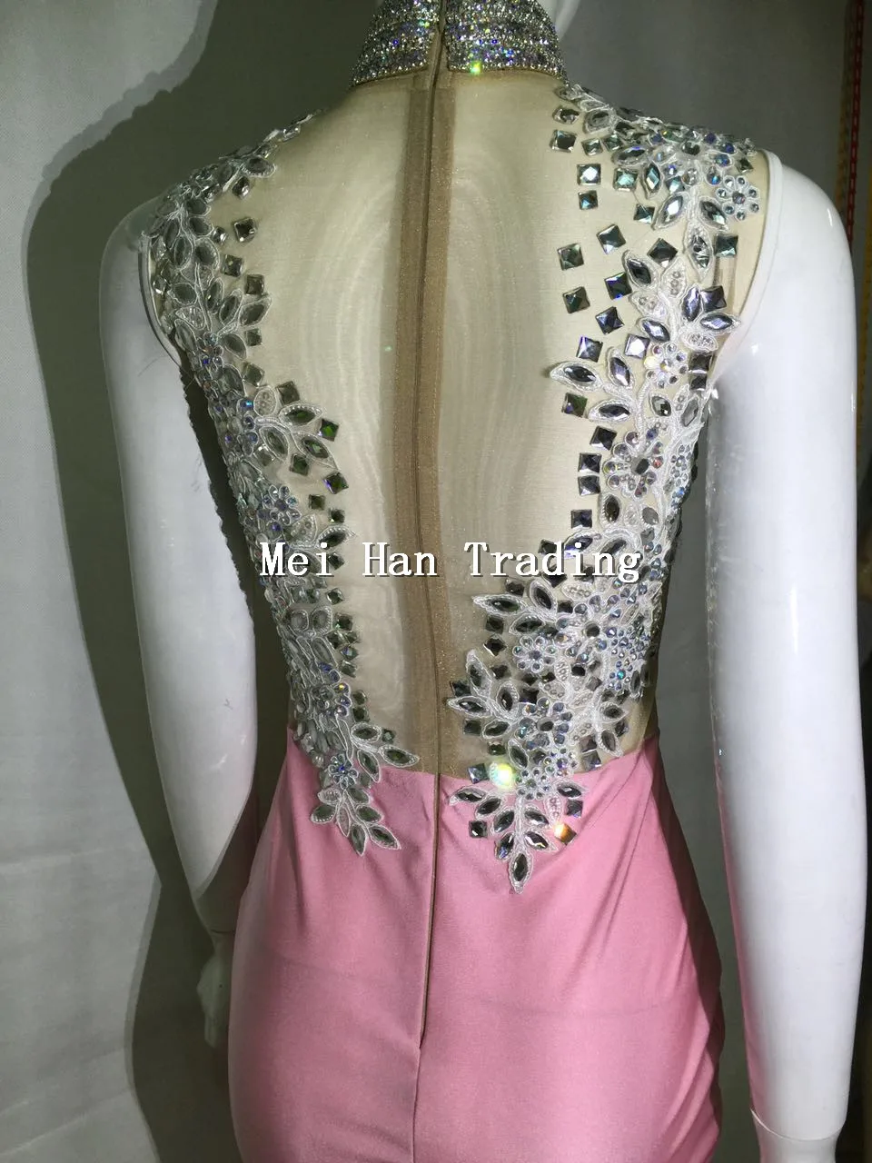 Модное кружевное розовое платье облегающее длинное сексуальное женское