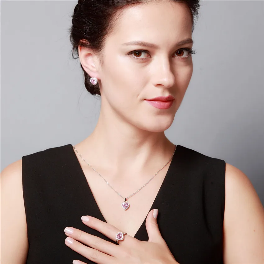 Американские фондовые 15% скидка ожерелья Подвески Розовое сердце кубический