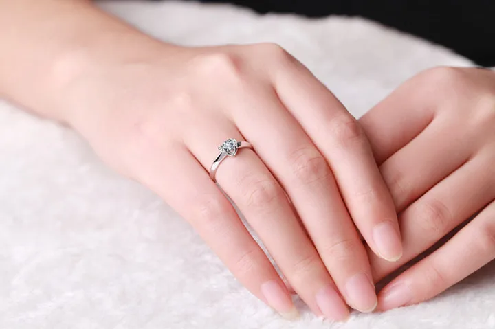 ZOCAI enched обручальное кольцо с сердцем Настоящее сертификат 0,2 CT H/SI АЛМАЗ 18 K Белое Золото(AU750) обручальное кольцо W03127
