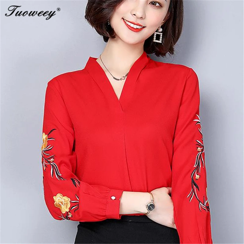 

2020 Long Sleeve Blouse Chiffon Spring 2020 Fashion Flowers Embroidery Blouse Long Sleeve V Neck Plus Size Tops Women Clothing