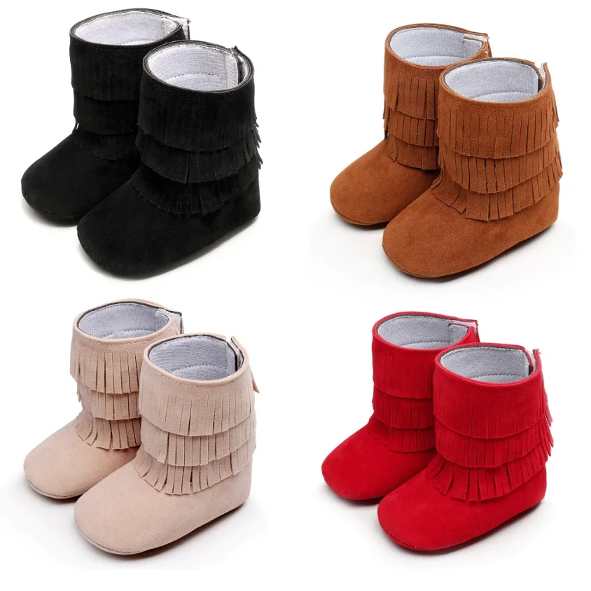 Детские ботинки с бахромой и крючком |