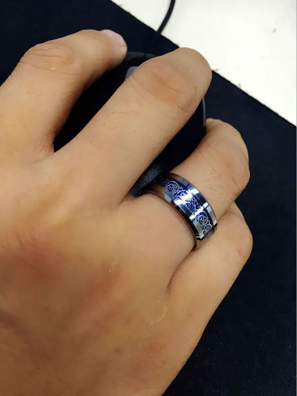 Серебряное кольцо из карбида вольфрама с кельтским драконом серебряное для