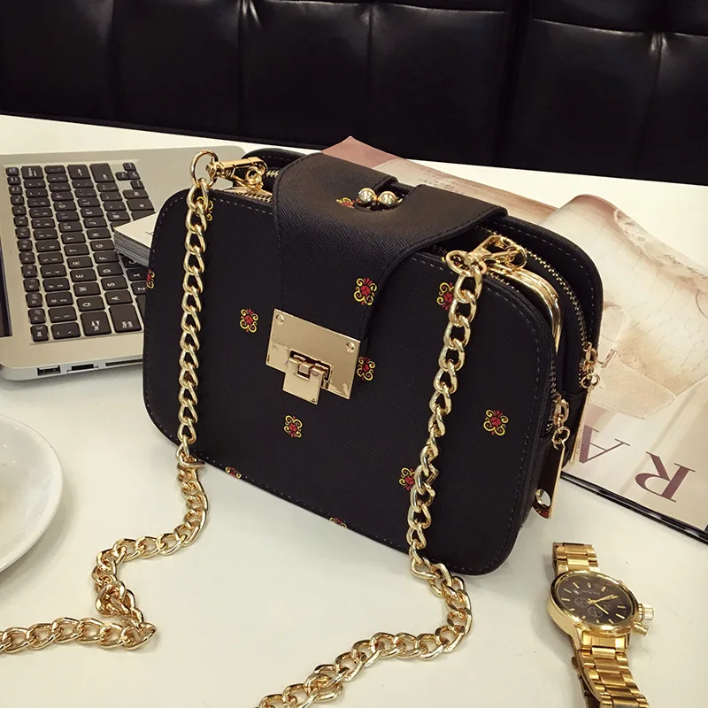 

longmiao Multi Compartment Luxury Handbags Women Flower Designer Famous Chain Ladies Crossbody Bags Day Clutches for Phone