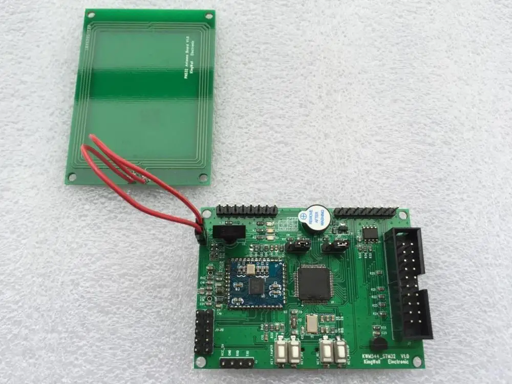 Для платы разработки PN544 /плата STM32 NFC |
