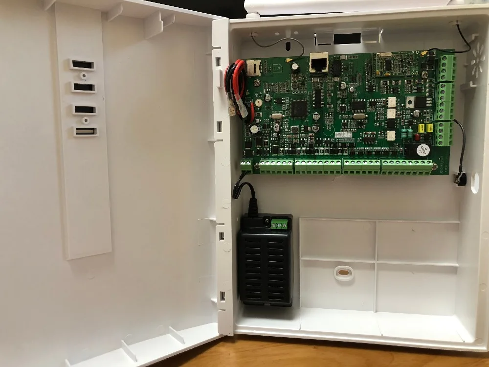 Фокус FC7688Plus Интернет LAN порт промышленная система безопасности 96 проводных зон с RFID клавиатурой легко малыш RFID тег обезвредить безопасность