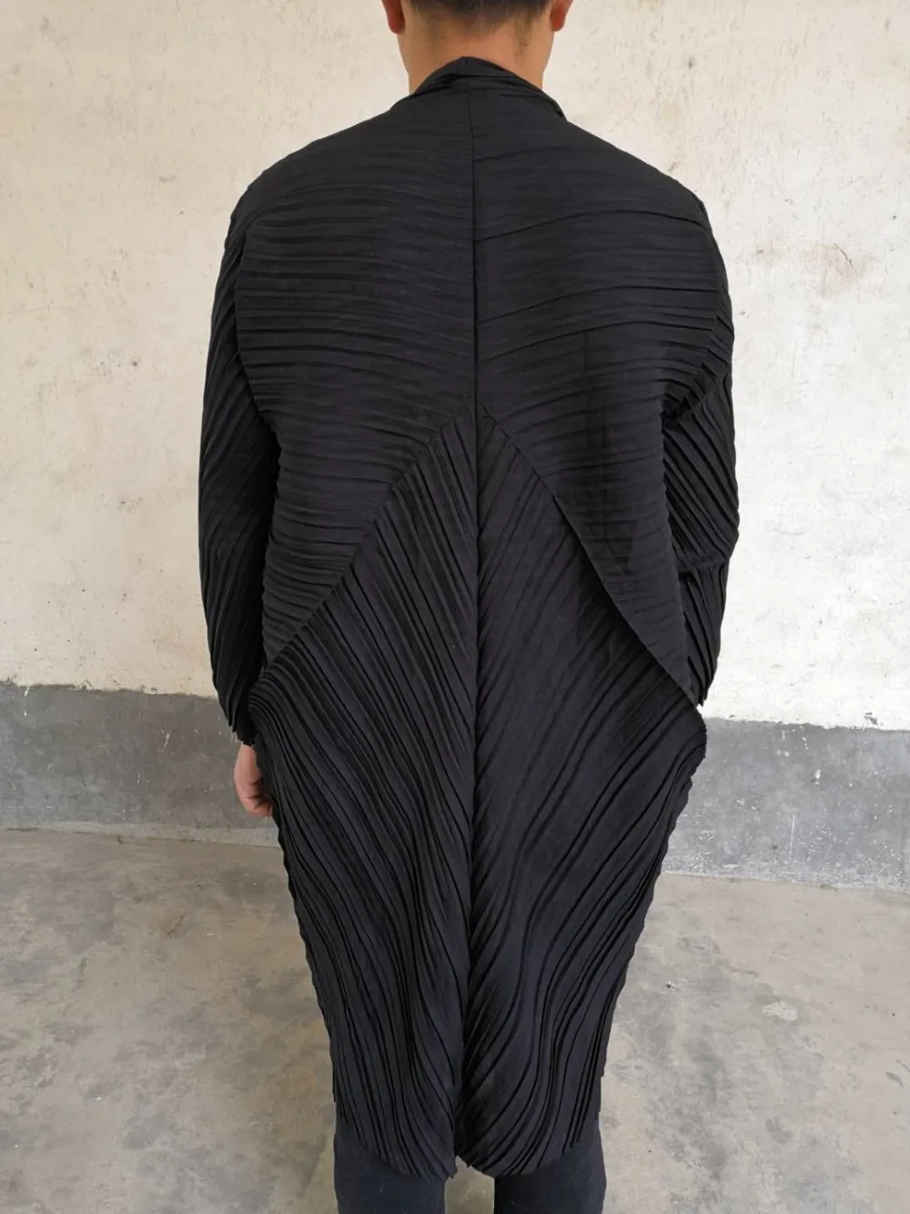 MIYAKE плиссированная Длинная женская ветровка MIYAKE со складками FA116