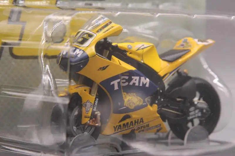 Leo 1:18 Yamaha YZR-M1 2006 мотоцикл сплав модель автомобиля литье под давлением металлические игрушки подарок на день рождения для детей мальчиков