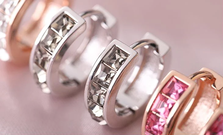 Женские серьги кольца с кристаллами Swarovski модные круглые золотистые для
