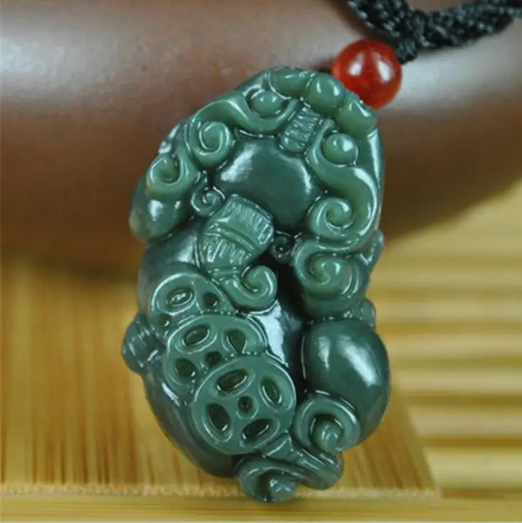 Кулон из натурального нефрита XinJiang QINGYU PIXIU love's YuPei|pendant|pendant lovependant jade |