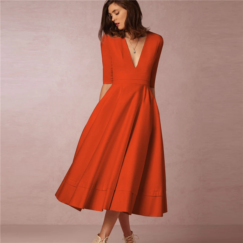 Женское длинное платье с глубоким v-образным вырезом элегантное облегающее в