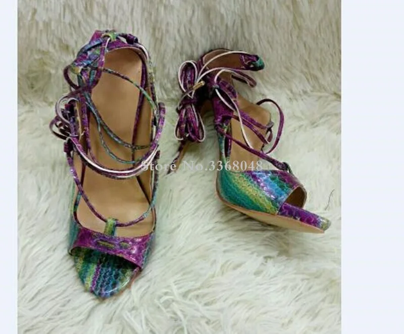 Beli Baru Kedatangan Mewah Ular Dilalui Terikat Wanita Strappy Peep Toe Wanita Pompa Sexy Satu Depan Tipis Klub Malam Tipis Tinggi Heels Sepatu