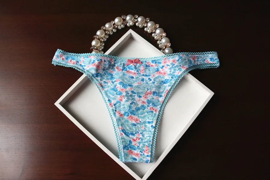 Трусы женские Underwear Women Сексуальные Трусики Стринги И Г Строки Хлопок женский Сексуальный Цветочный Принт Белье Горячей Продажи Строка Г Трусиков PM502 трусы женщин