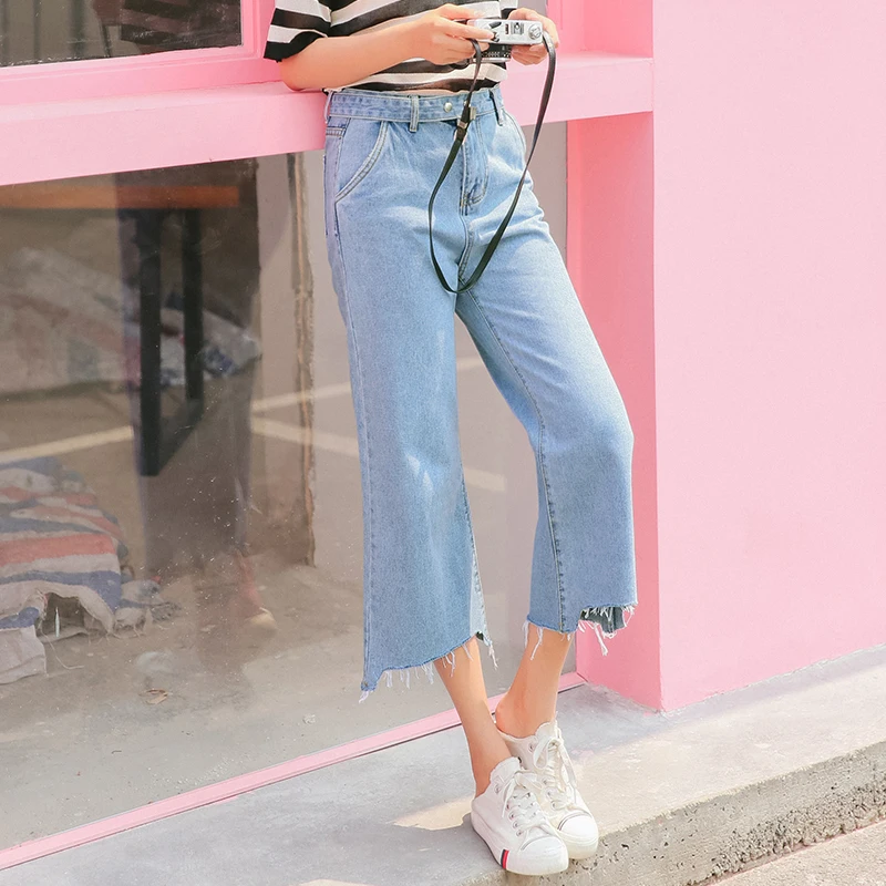 

Женские джинсы с завышенной талией, прямые джинсовые брюки с широкими штанинами, поясом и бахромой