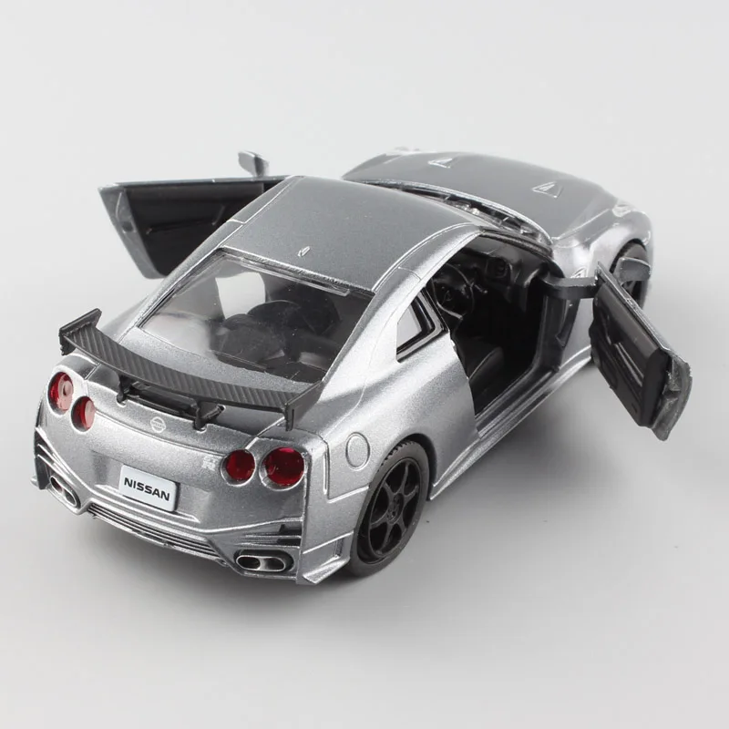 1:36 Масштаб Мини Nissan GTR R35 Skyline GT-R супер Спортивные Гонки металлическая литая модель автомобиля игрушка авто для детей мальчик миниатюры