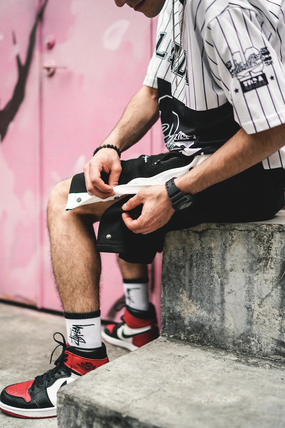 

high quality 2019 New arrivals side stripe shorts men hip hop street wear clothing Summer Cotton casual Loose shorts