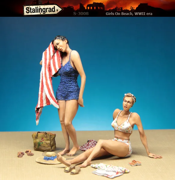 

1/35 фигурки из смолы, модель Kit-C180 Girls two On Beach, несобранные, неокрашенные