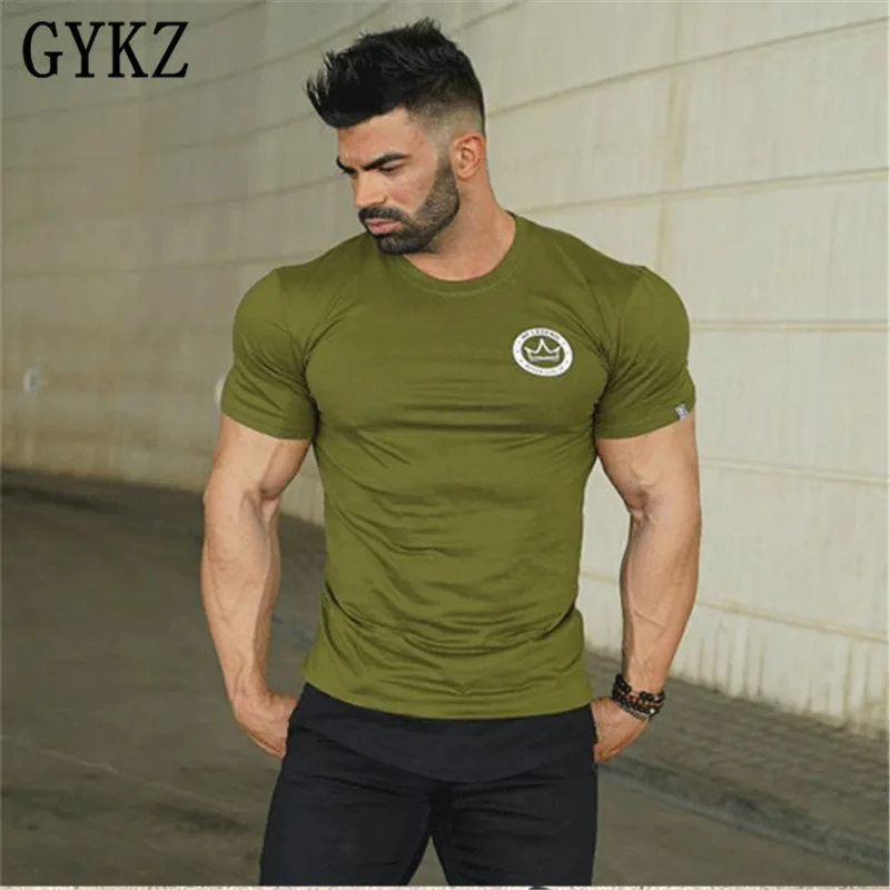 Мужская футболка с коротким рукавом GYKZ повседневная облегающая из чистого