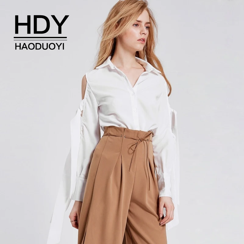 Женская блузка HDY Haoduoyi белая Повседневная рубашка с открытыми плечами на шнурках
