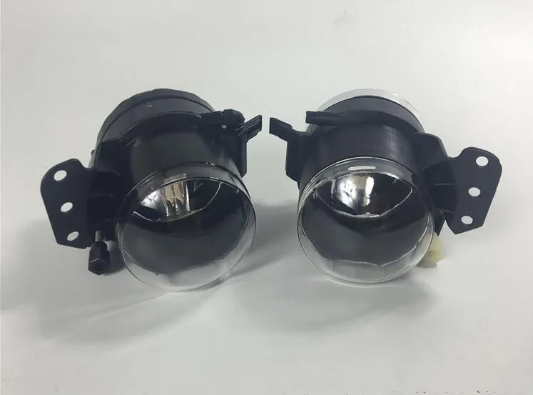 

Qirun Front bumper light Front fog lamp for BMW 5 series E60 520li 523li 525li 528li 530li 535li 2004-2007