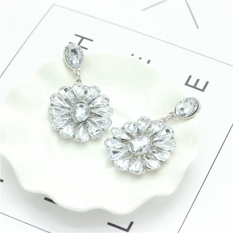 Лето ювелирные изделия Для женщин в Корейском стиле роскошный цветок кристалл