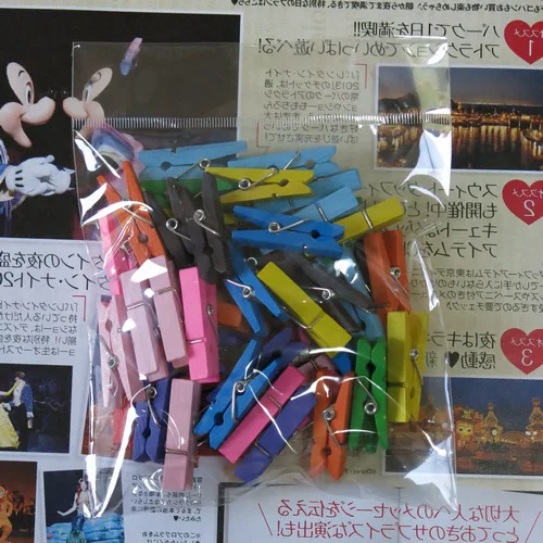 

100pcs/lot Random Mini Colored Spring Wood Clips Clothes Photo Paper Peg Pin Clothespin Craft Clips Party Decoration MQ 001