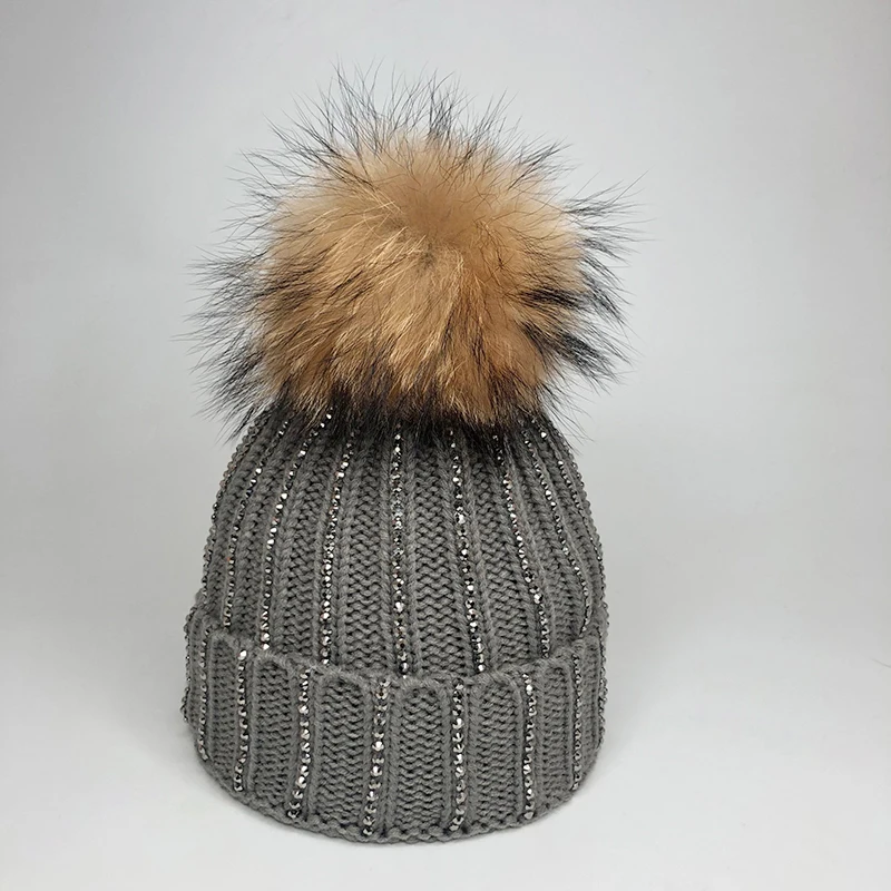 Зимняя женская шапка, стразы, Skullies Beanies, для женщин, флисовая подкладка, теплые вязаные шапки, женские шапки с натуральным мехом, шапка с помпоном