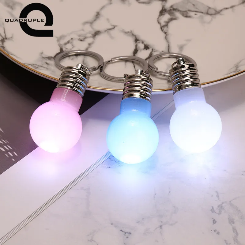 Четырехместный мини светодиодная лампа брелок конфетный цвет вспышка Новинка