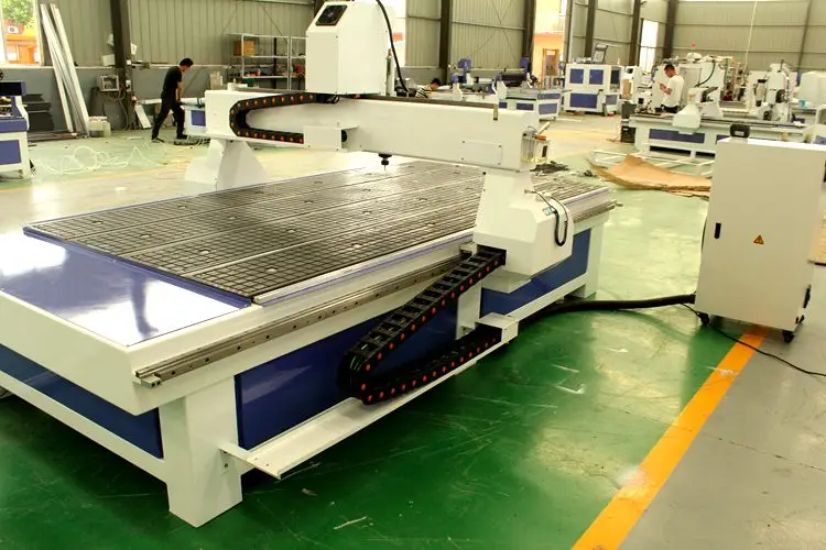 Промышленные машины древесины рабочий станок cnc Китай станок с ЧПУ с вакуумным столом машина/мебель маршрутизатор машина