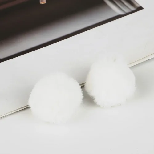 white 18 шт./лот 4 см многоцветный пушистый симпатичный помпон Pom Porte Clef для женщин Сумка Подвески игрушки прекрасный меховой шар помпон для ключей материал - Цвет: white