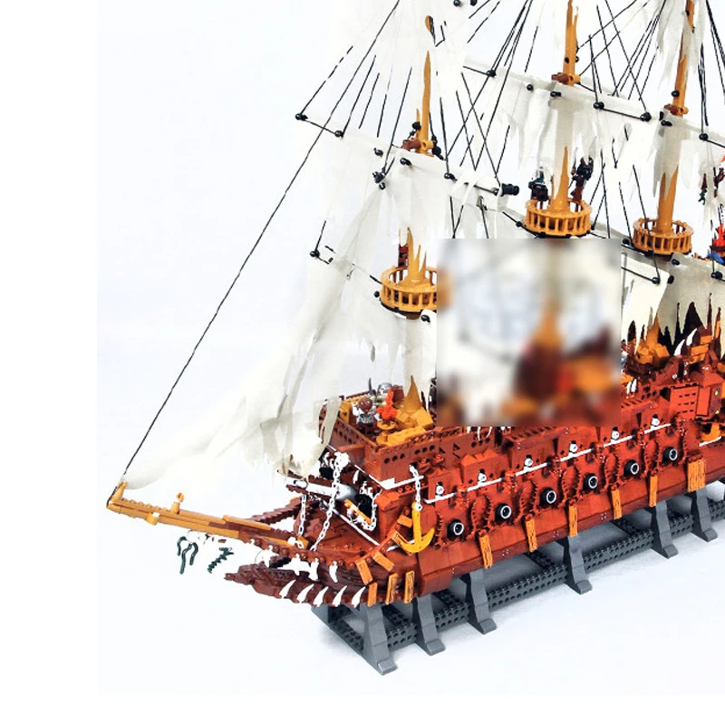

Lepin 16016 3652Pcs Movie Series Flying the Dutchman Blocks Bricks Toys For Children Compatible pirates caribbean Walkie Talkie