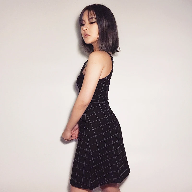 Летнее платье без бретелек в европейском и американском стиле черное на