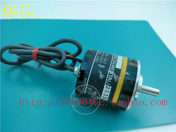 

[VK] Used Omron E6B-CWZ3C 300P / R 5to12VDC encoder switch