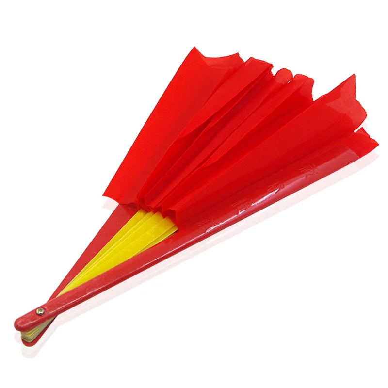 Сломанный и восстановленный вентилятор Смешные сценические иллюзии комедия