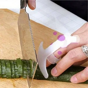 

1 PCS Kitchen Gadgets Security Design Food Knife Cut Vegetable Palm Rest Anti-cut Finger Protector Hand Guard