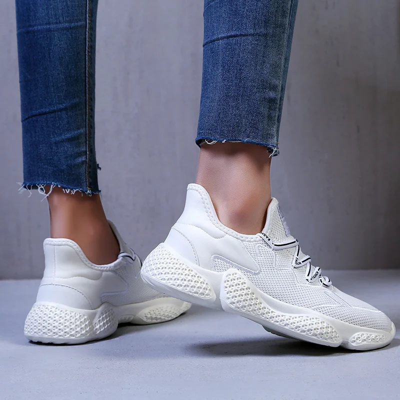 Новая тенденция мужской кроссовки легкие босоножки Для мужчин спортивные