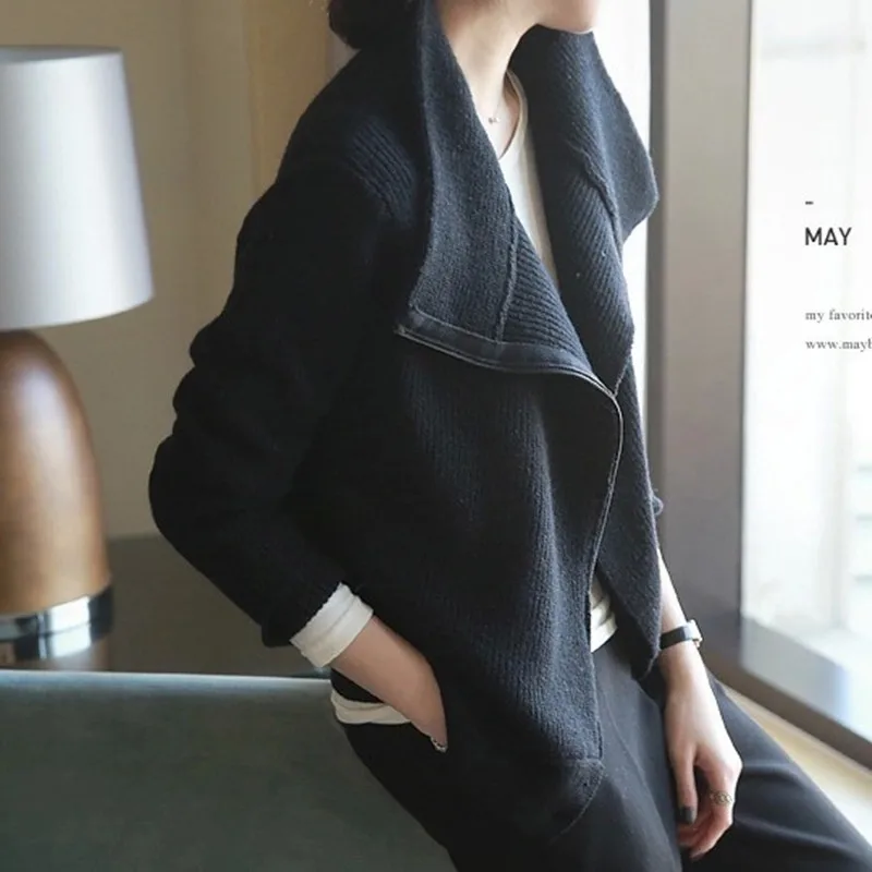 HZYRMY 2018Autumn and Winter New High-Neck Cashmere Cardigan Fashion Zipper Design Short Coat Solid Color Wool Knit Warm Sweater |