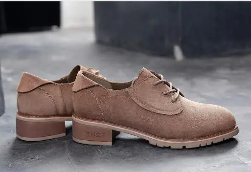 54 Little red man with a single shoes female leather spring new retro wind tie casual |