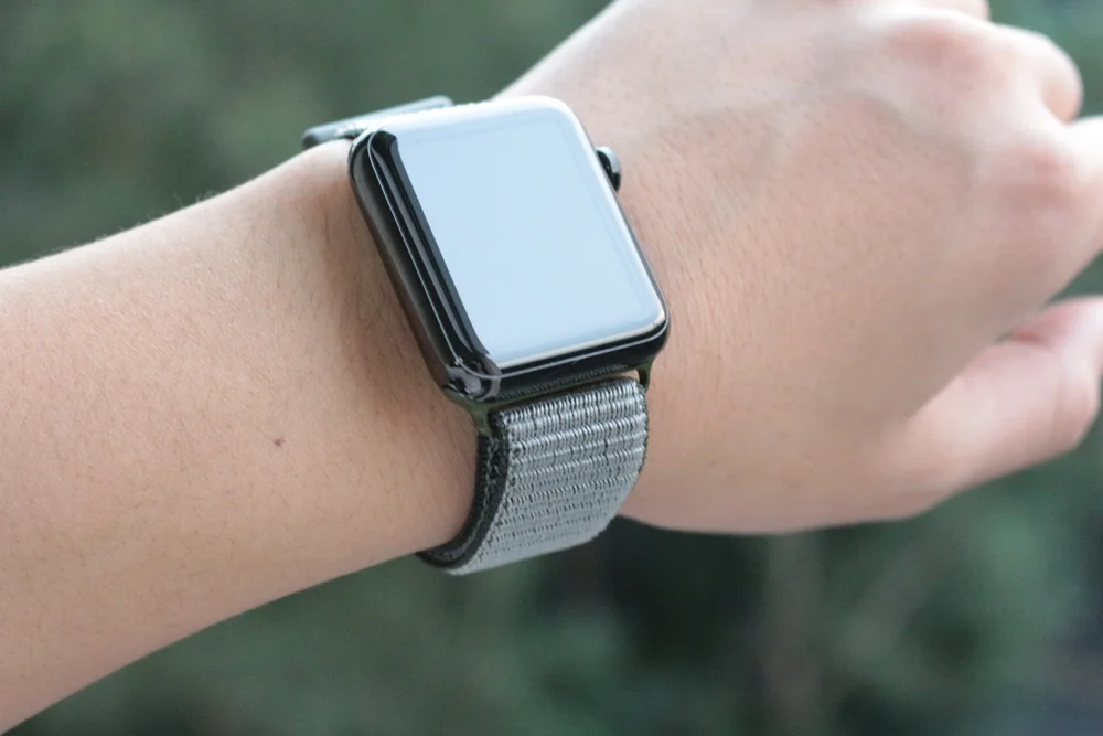 Спортивный ремешок URVOI для apple watch, серия 5, 4, 3, ремешок для iwatch, воздухопроницаемый, застежка-крючок, тканый нейлон, 40 мм, 44 мм