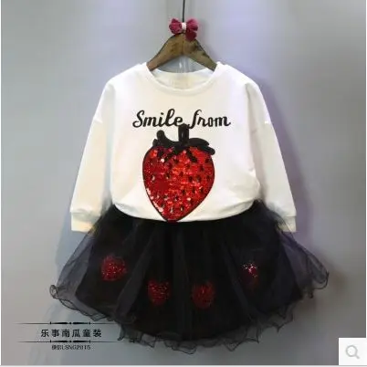 Новинка 2017 года комплект из рубашки с длинными рукавами и юбки милой клубничкой