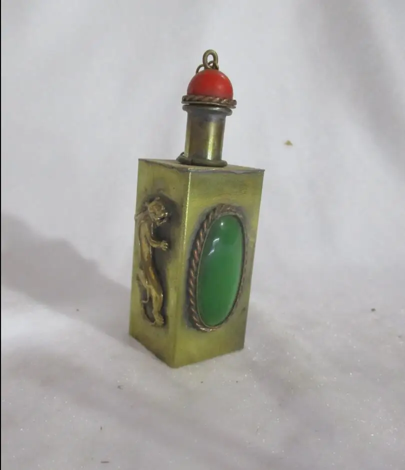 Китайский ручной работы Тибет Медь резьба зеленый шарик снуд бутылки/бутылки