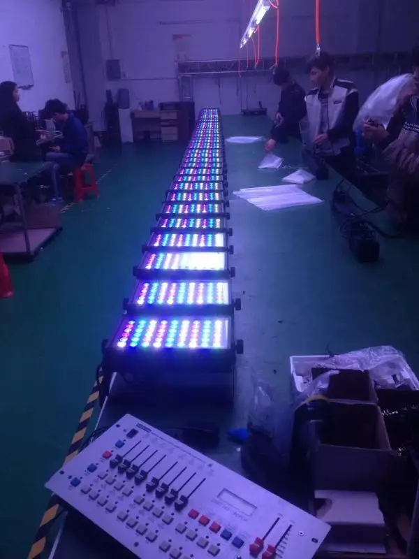 Фото Профессиональный 3 Вт 36pcs RGB цвета светодиодный par Светильник для ди-Джея вечерние Профессиональный 3 Вт 36pcs RGB цвета светодиодный par Светильник для ди-Джея вечерние