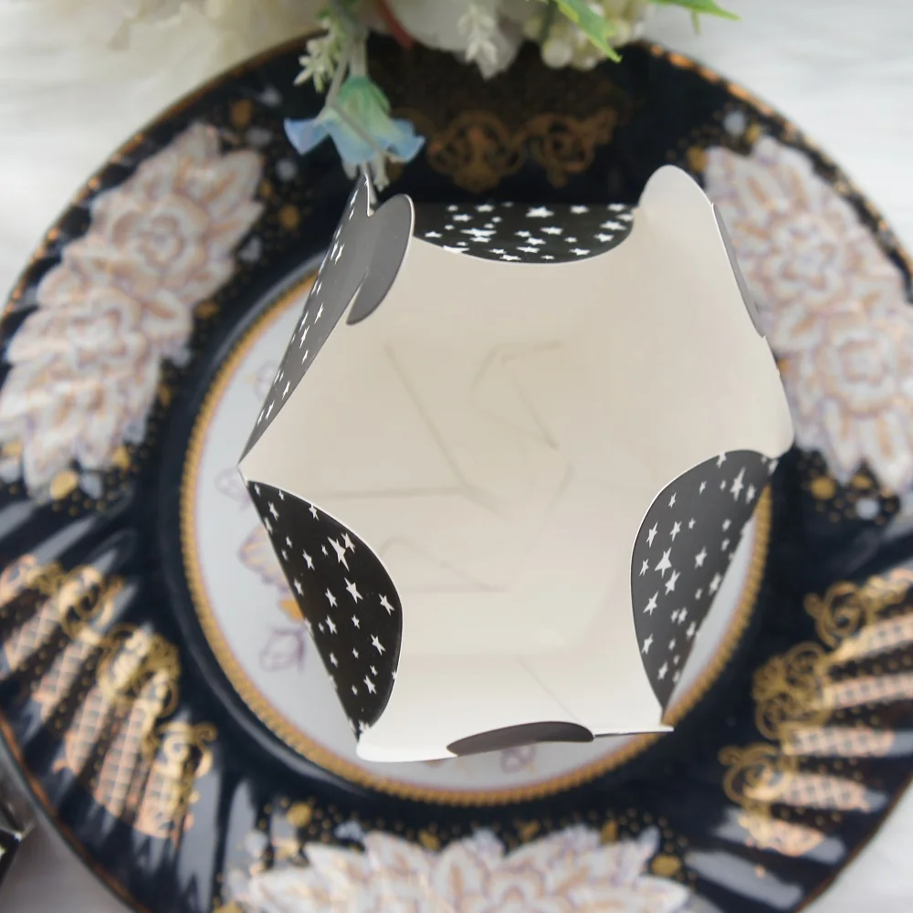 

12*9.5cm 30 PCS white star paper box as candy cookie soap Gift Boxes packaging Christmas valentine's day birthday DIY gift use