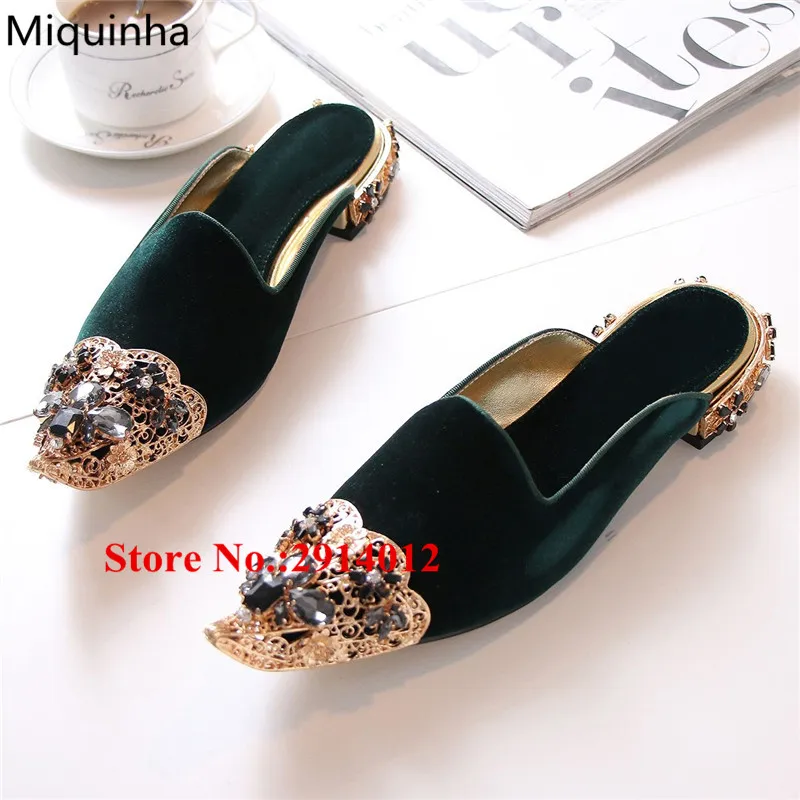 Новый Sapato синий бархат Chaussure Femme из металла кристалл вырезами острый носок Slip On
