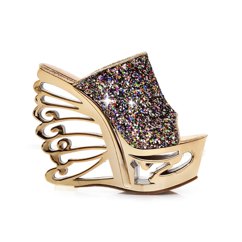 Женские блестящие шлепанцы на танкетке с вырезами платформе высоком каблуке