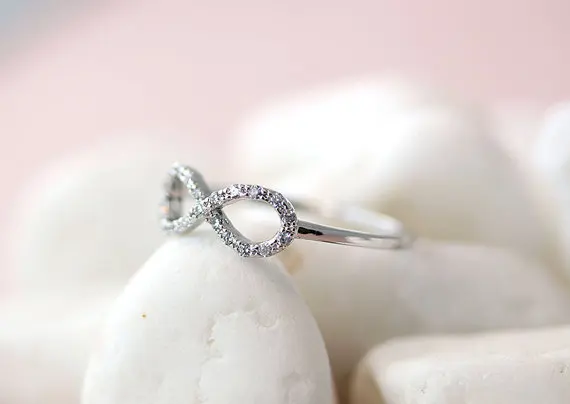 Wholesale Handmade an infinite loop crystal love rose gold silver jewelry Creative gift ideas infinity rings for women | Украшения и