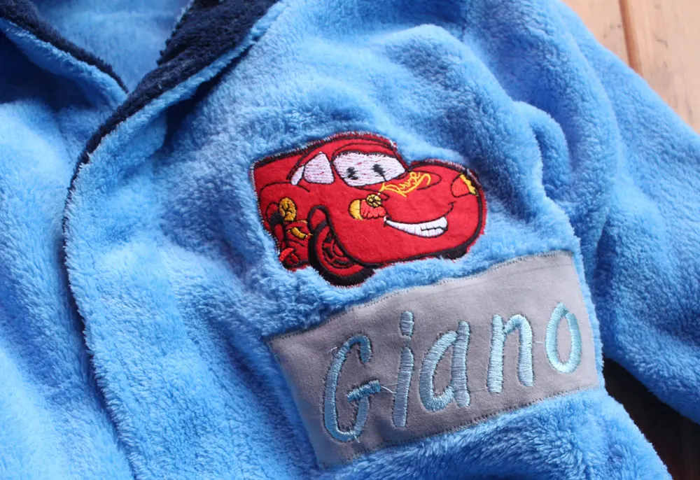 Новое Прибытие 2016 Автомобилей Ребенок Халат Коралловых Бархатной Синий Шляпа