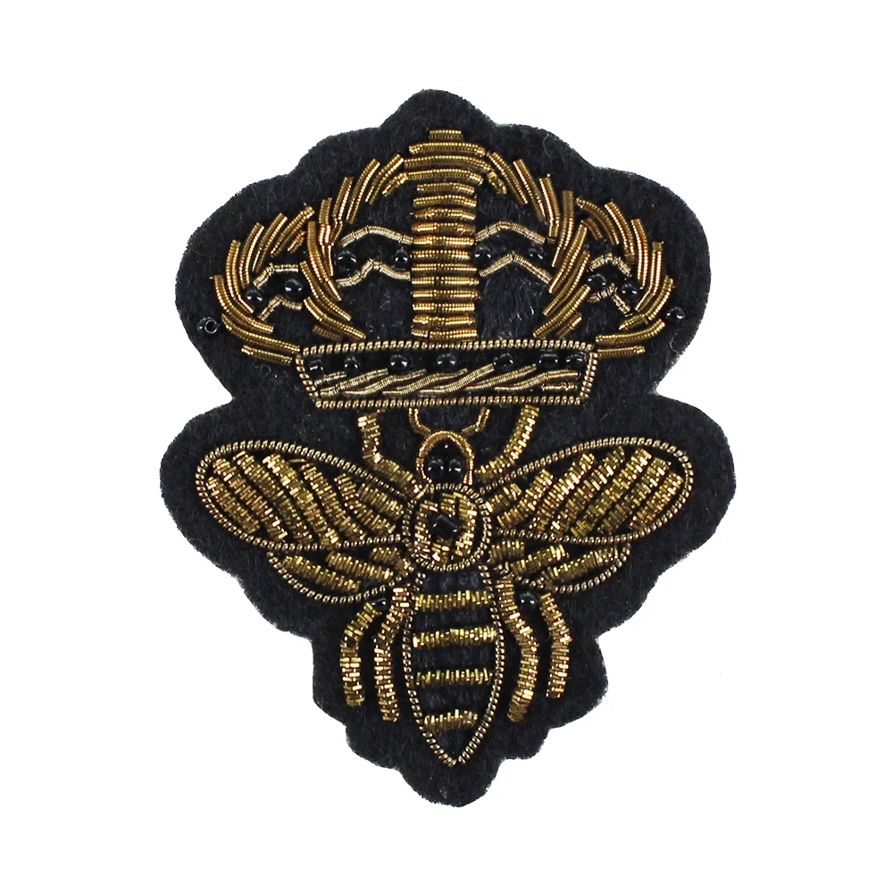 

5pieces Indian Silk Gold Crown Bee Badges Motifs Embroidery Patches T-shirt Clothes Decorated Sewing Accessories TH949